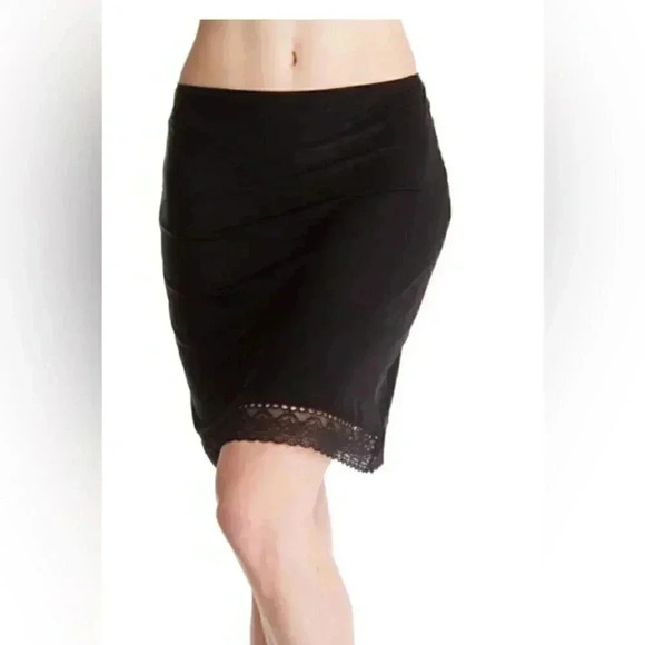 NWT lot of 3 assorted microfiber classic relaxed fit body foundation half slip S - Picture 1 of 2